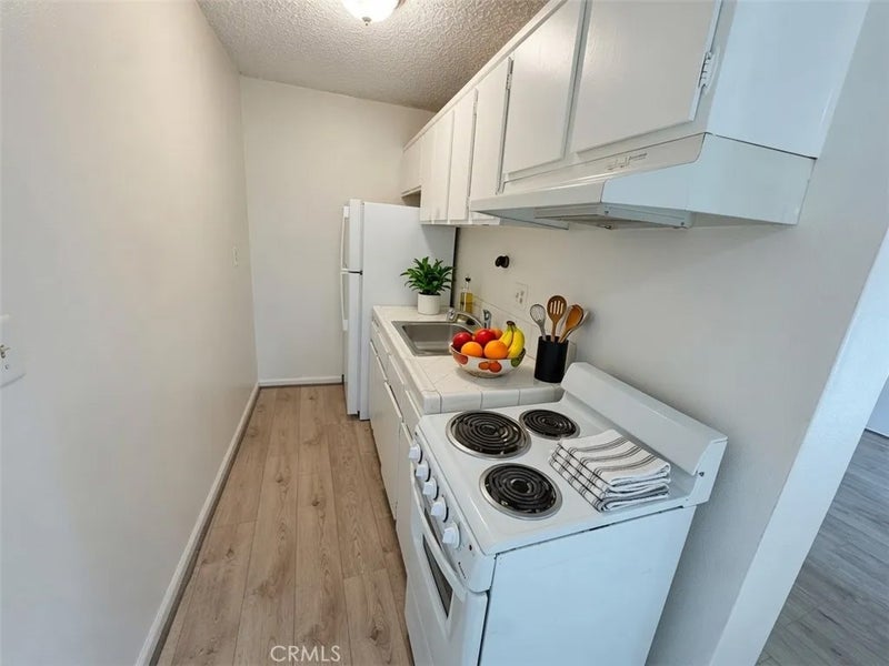 3050 Rue Dorleans 274