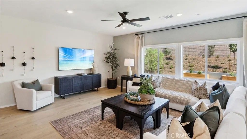 Photo of 30600 Corte Hermoso, Winchester, CA 92596 (MLS # SW26012170)