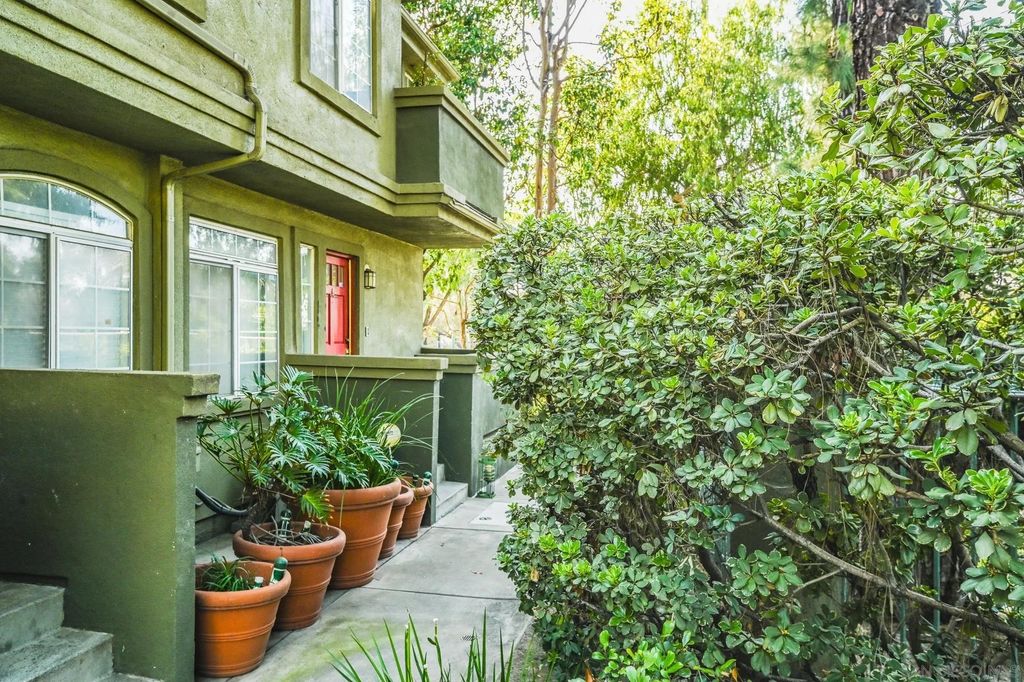 Photo of 8314 Somerset Ranch Rd #Unit: A, Paramount, CA 90723 (MLS # 260008632)