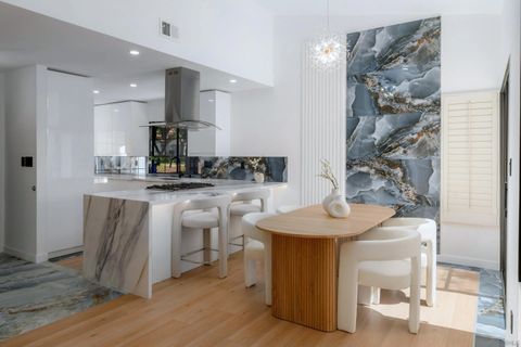 3510 Voyager Cir San Diego CA 92130