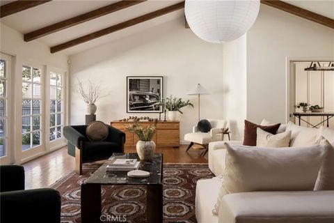 Photo of 10225 Valley Spring Ln, Toluca Lake, CA 91602 (MLS # SR26007147)