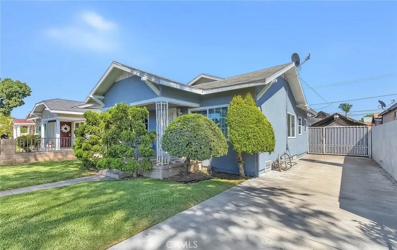 8444 San Luis