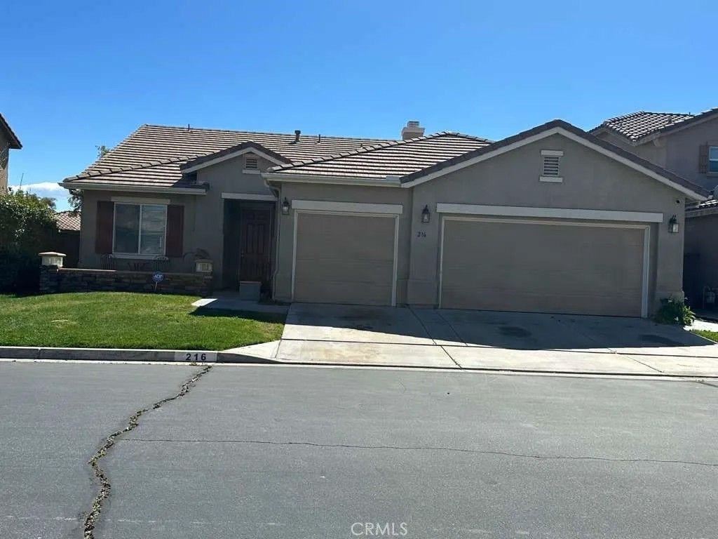 Photo of 216 La Amistad Way, Hemet, CA 92545 (MLS # PW26047720)