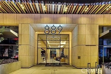 889 Francisco 3206