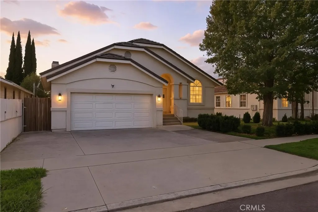 15727 Virginia Avenue