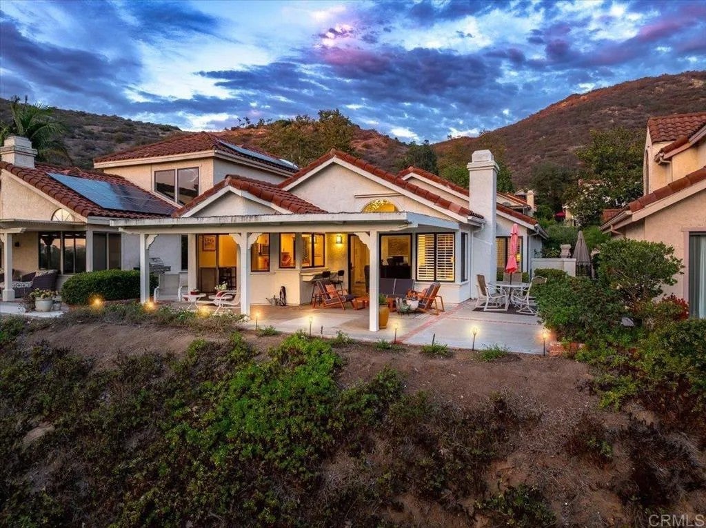 Photo of 29114 Laurel Valley Drive, Vista, CA 92084 (MLS # NDP2608483)