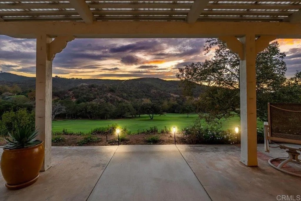 Photo of 29114 Laurel Valley Drive, Vista, CA 92084 (MLS # NDP2608483)