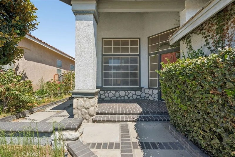 6613 Blanchard