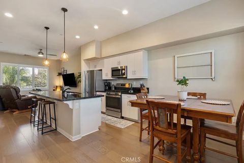 673 Sawyer Upland CA 91786