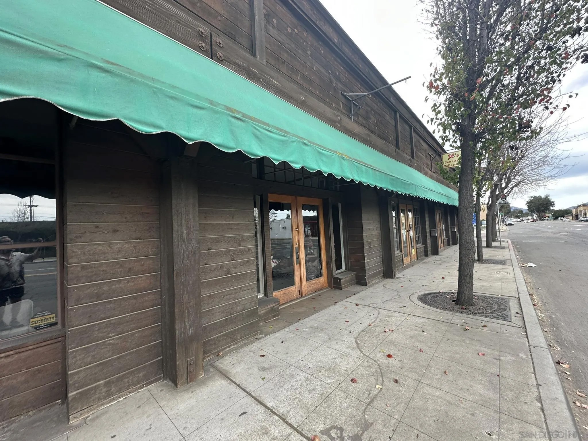 780 Main Street Ste B