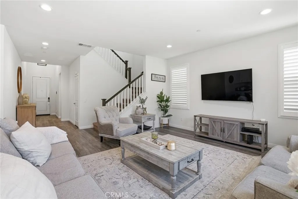 18153 Meridian