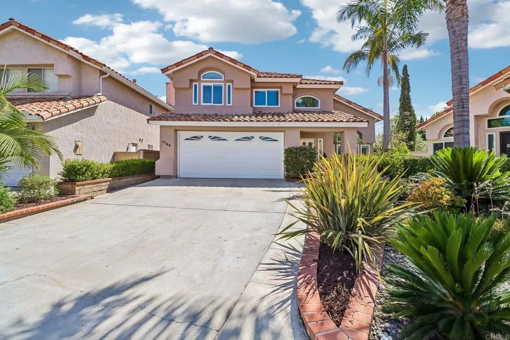1789 Pinnacle Ct