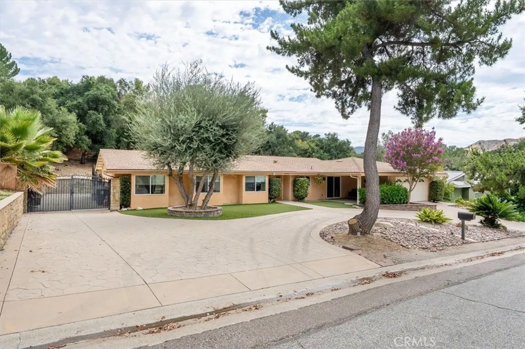 15848 Silver Star Lane