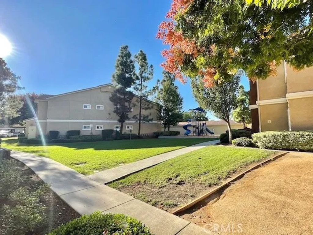 Photo of 24909 Madison Ave #6-24, Murrieta, CA 92562 (MLS # AR25264560)