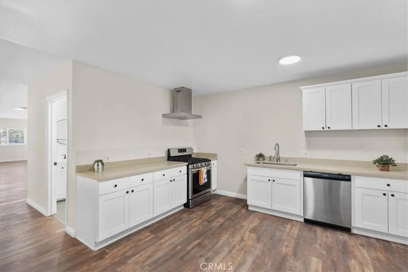 2640 Roseview