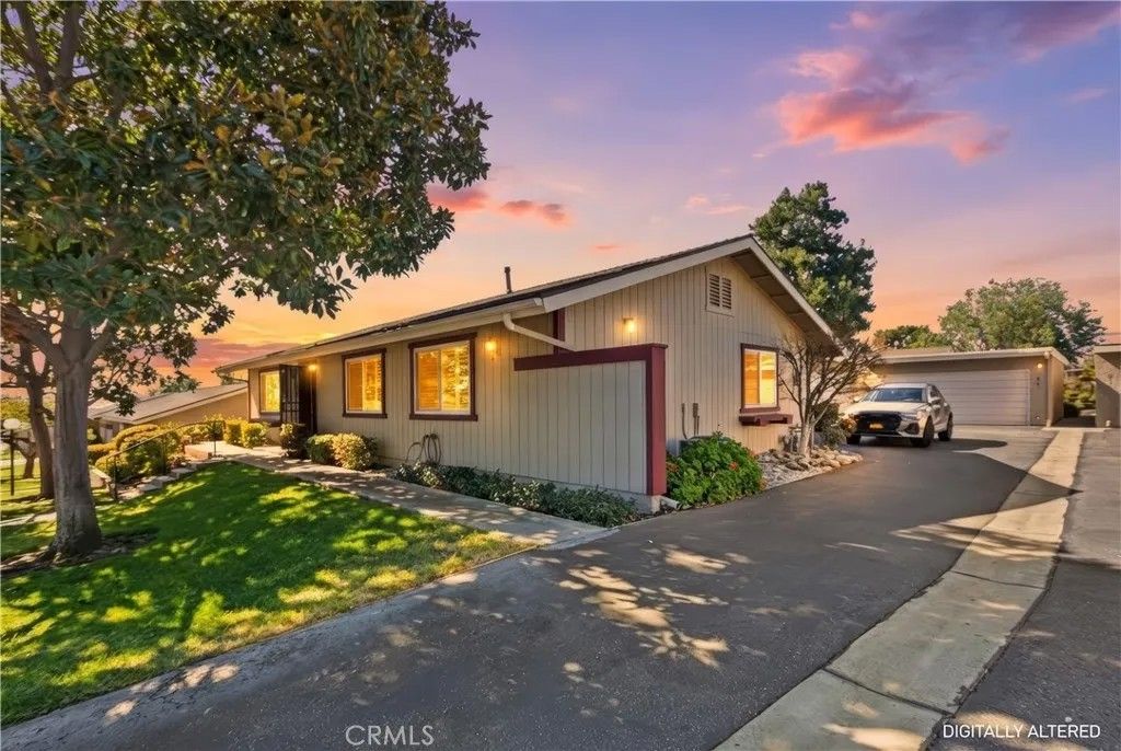Photo of 1631 Carmel Cir, Upland, CA 91784 (MLS # CV26041367)
