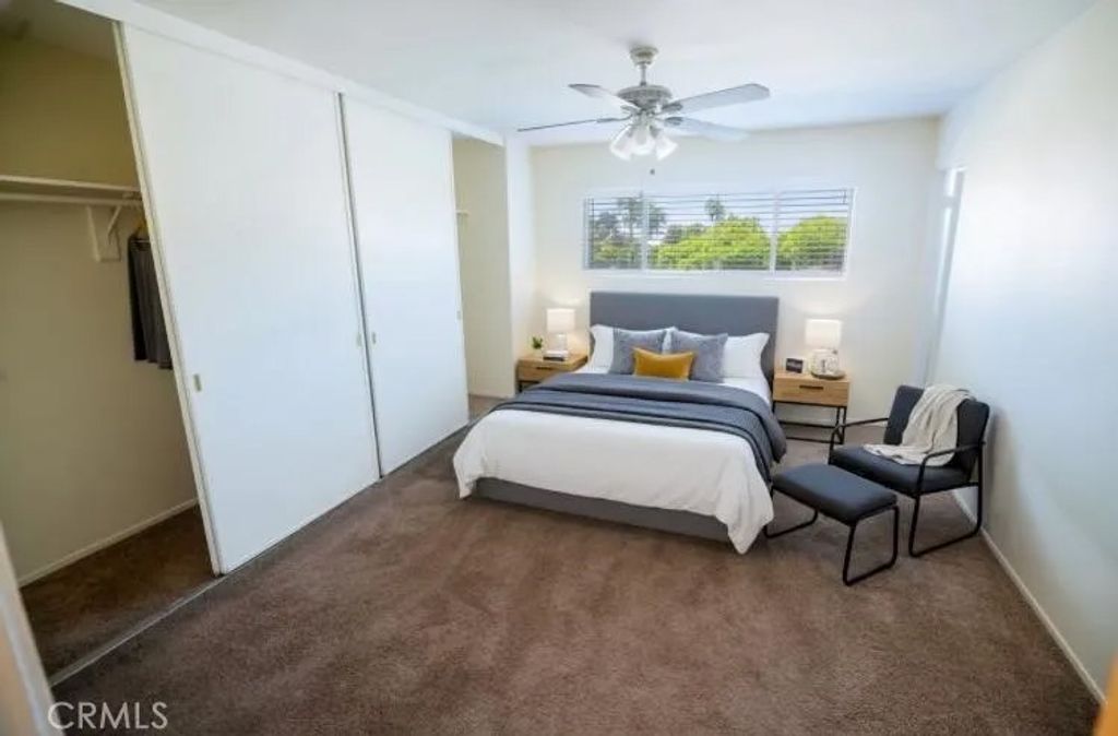 Photo of 18110 Killion Street #2, Tarzana, CA 91356 (MLS # SR25272414)