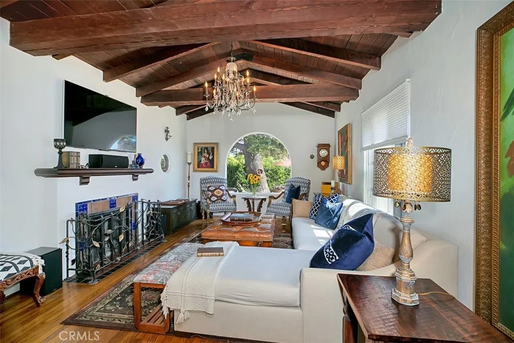 31462 El Camino Real