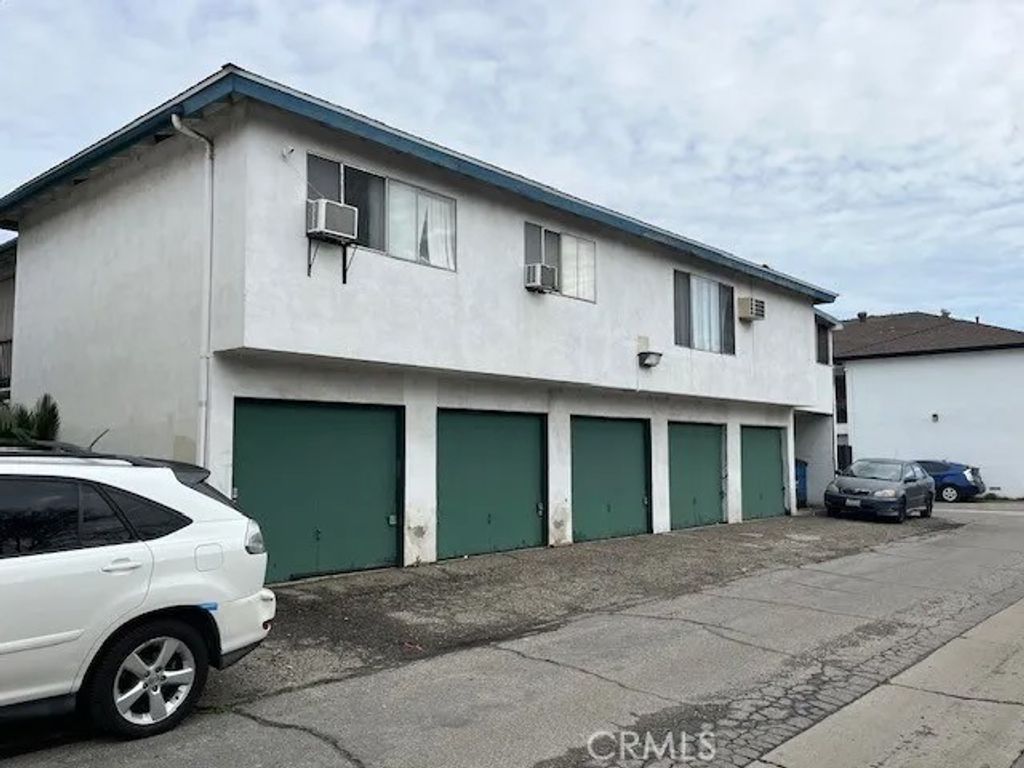 Photo of 2552 E Terrace, Anaheim, CA 92806 (MLS # PW26037845)