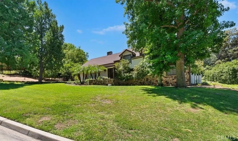 2154 Gainsborough