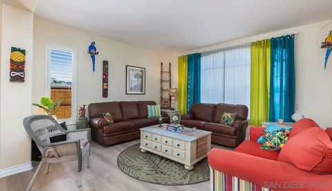 Tiny photo for 1935 Cresthaven Dr, Vista, CA 92084 (MLS # 250040858)