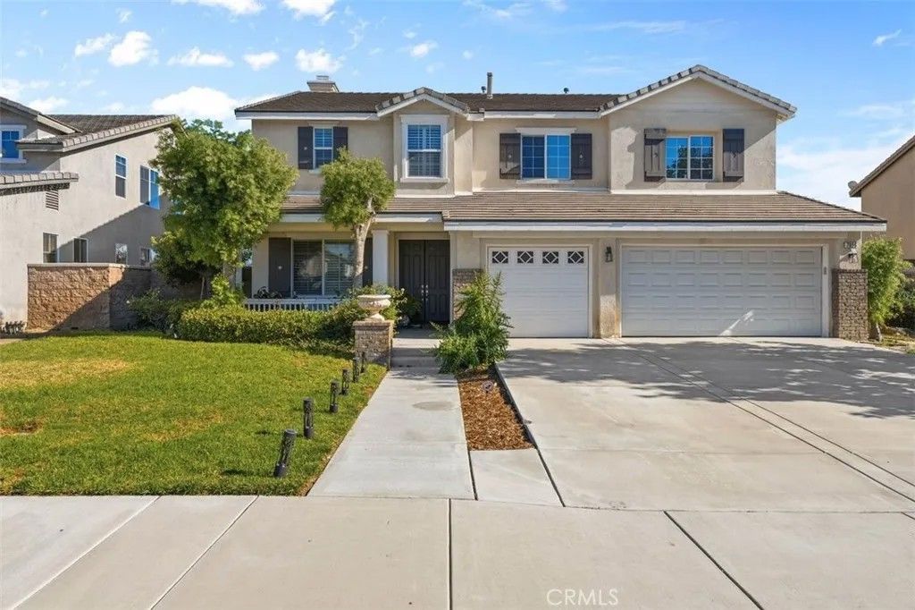 Photo of 7056 Calina Ln, Eastvale, CA 92880 (MLS # IG25272532)