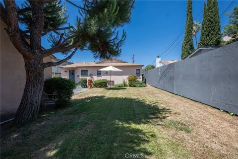 Tiny photo for 5238 Hermitage Ave, Valley Village, CA 91607 (MLS # IG26069395)