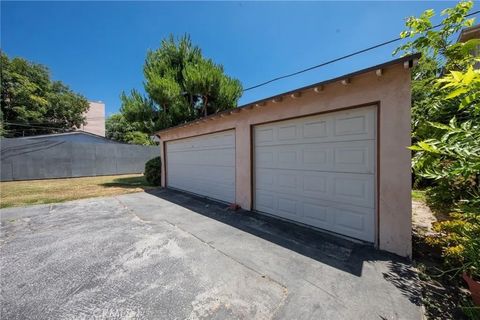 Tiny photo for 5238 Hermitage Ave, Valley Village, CA 91607 (MLS # IG26069395)