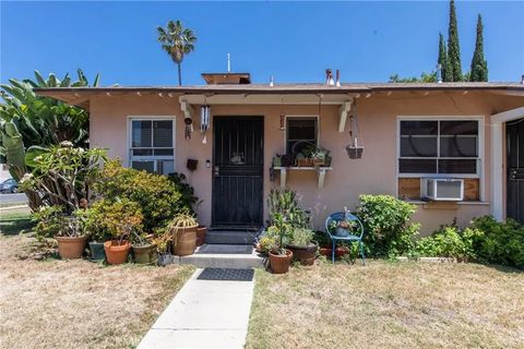 Tiny photo for 5238 Hermitage Ave, Valley Village, CA 91607 (MLS # IG26069395)