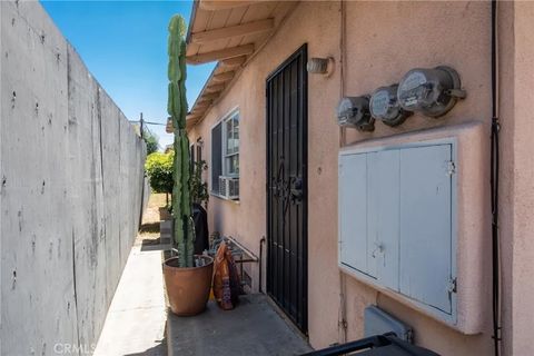 Tiny photo for 5238 Hermitage Ave, Valley Village, CA 91607 (MLS # IG26069395)