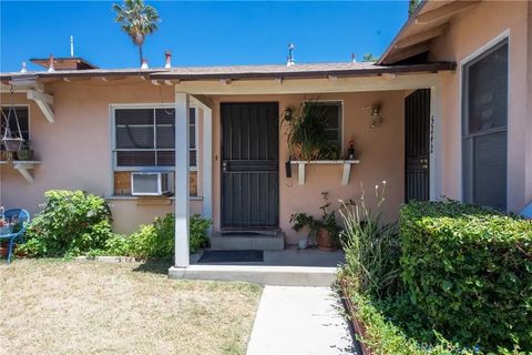 Tiny photo for 5238 Hermitage Ave, Valley Village, CA 91607 (MLS # IG26069395)