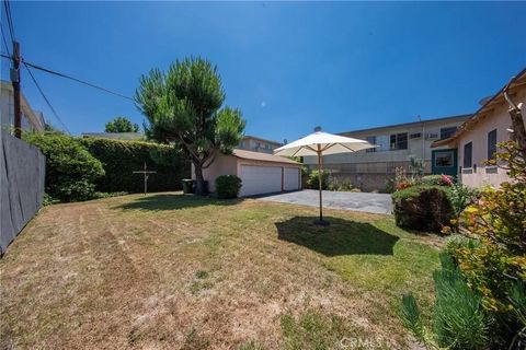 Tiny photo for 5238 Hermitage Ave, Valley Village, CA 91607 (MLS # IG26069395)