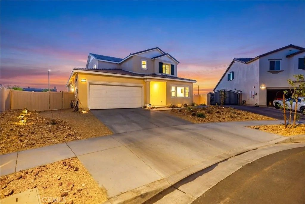 Photo of 44325 Moccasin Place, Lancaster, CA 93536 (MLS # SR26077178)