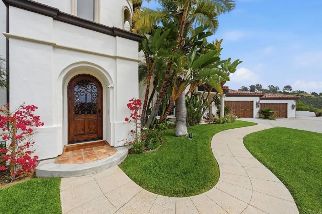 3244 Olivenhain Farms Rd.