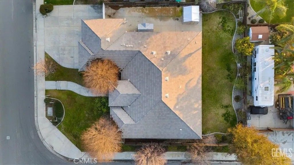 Photo of 1933 Kellie Marie St, Bakersfield, CA 93314 (MLS # SR26014460)