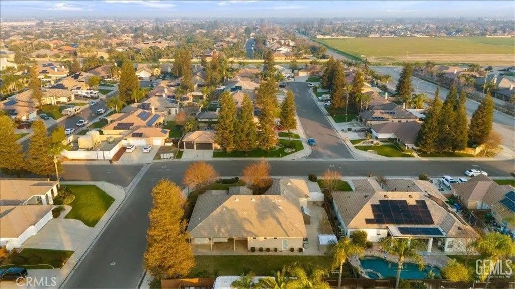 Photo of 1933 Kellie Marie St, Bakersfield, CA 93314 (MLS # SR26014460)