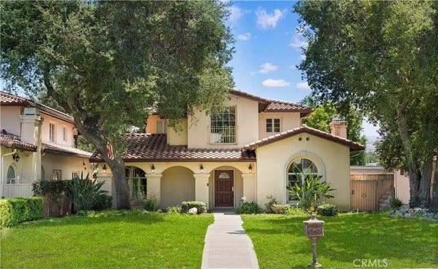 824 Ocean View Avenue, Monrovia