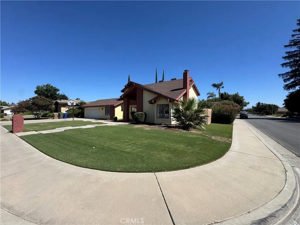 7813 Nairn Court