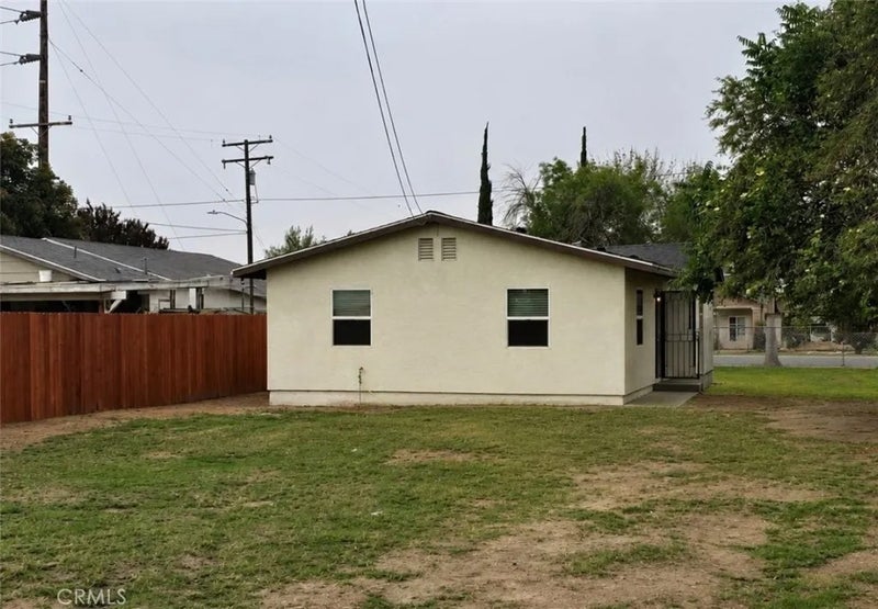 515 W N