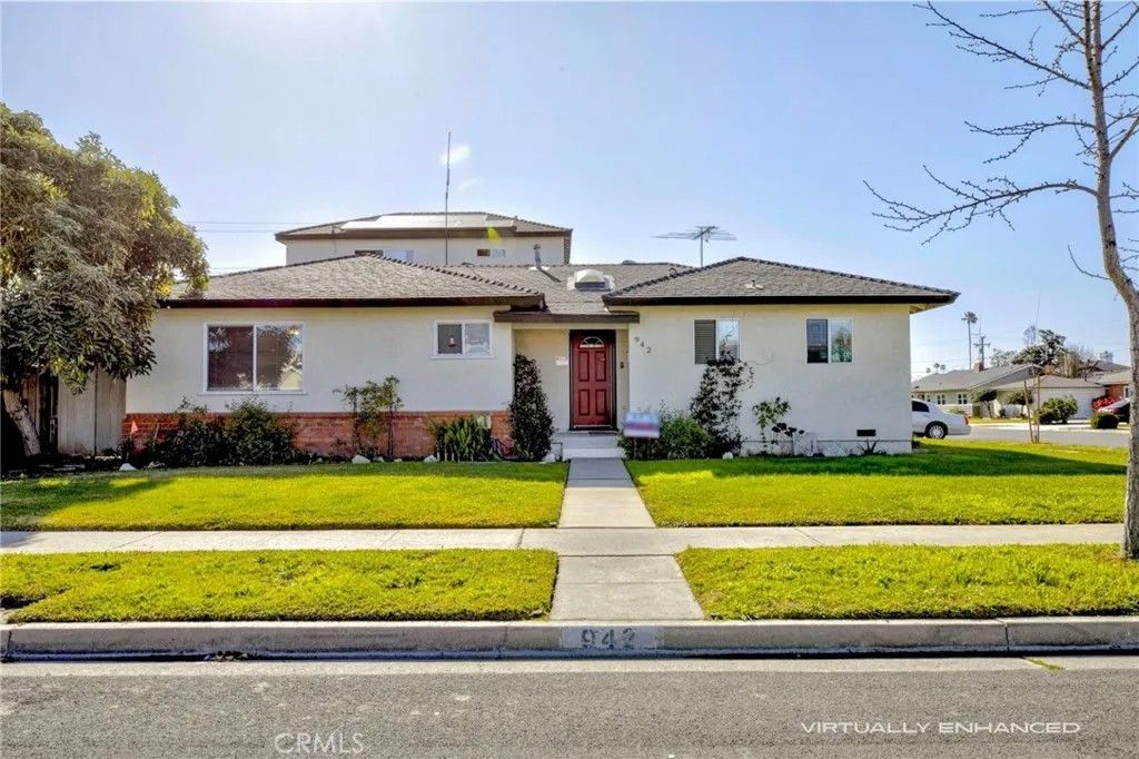 Photo of 942 Oleander Street, Brea, CA 92821 (MLS # GD26026795)