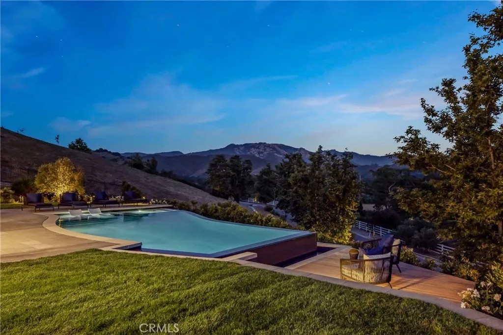26773 Mulholland