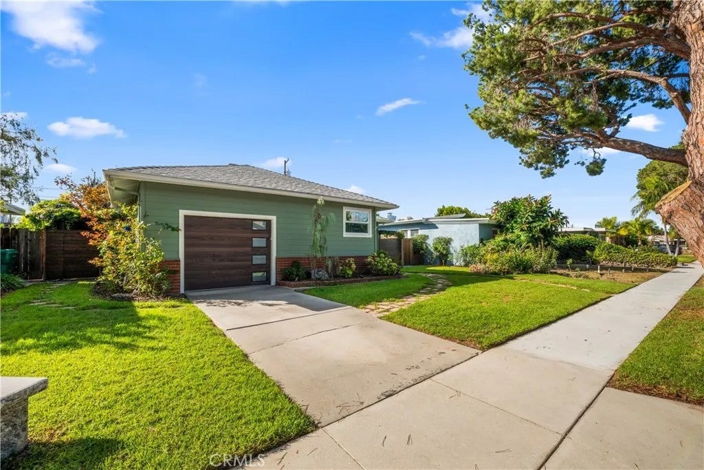 6142 E Keynote Street