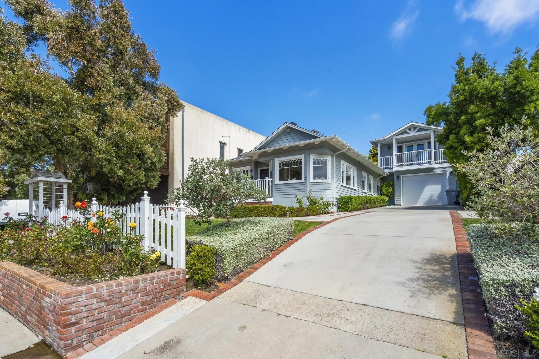 1263 Silverado St