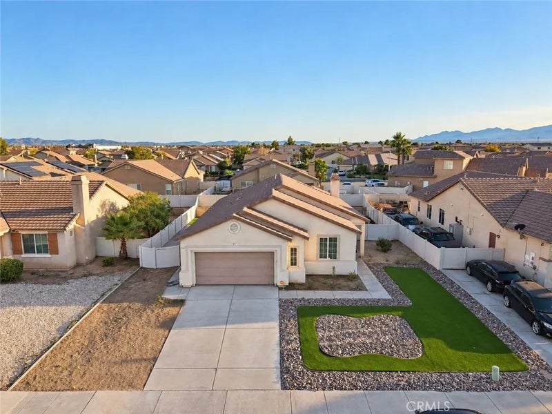 11825 Poppy Road