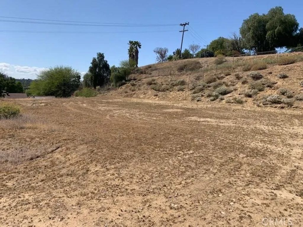 Photo of 19802 Carmelita Ave, Corona, CA 92881 (MLS # IG26015731)