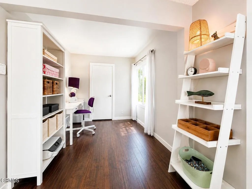 259 S Ventura Road 241