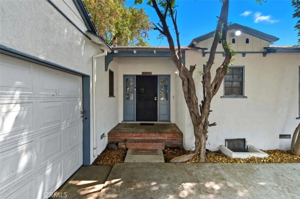10022 burnet ave