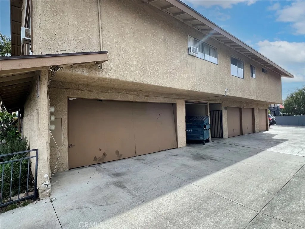 1908 E Coral Avenue