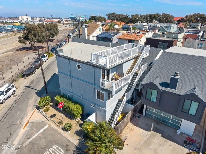 2425 Panama Drive