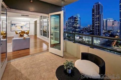 Tiny photo for 1199 Pacific Hwy #1805, San Diego, CA 92101 (MLS # 260001615)